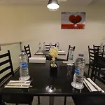 Royal Inn Residence