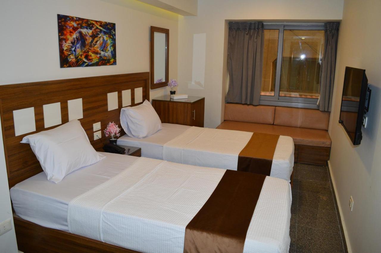 Royal Hotel 3*